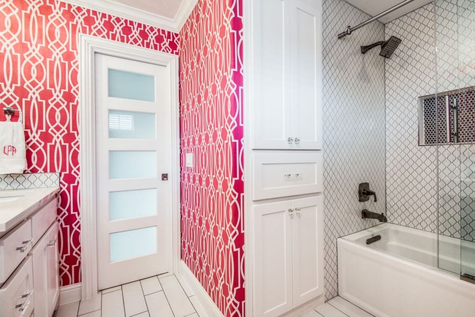 DFW Improved - Top 10 Bathroom Remdeling Trends