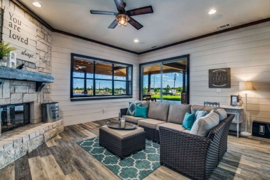 outdoorlivingspace-remodel-dfwimproved01