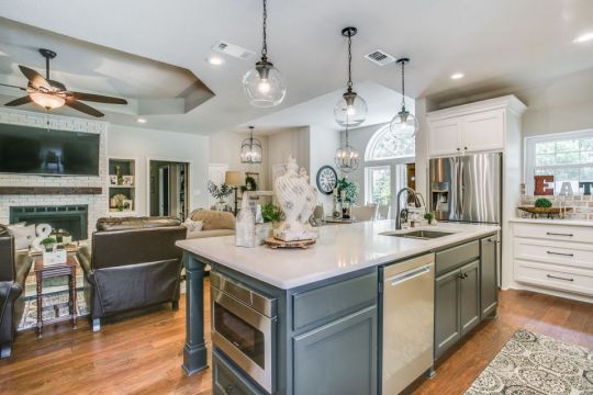 kitchenandlaundryroom-remodel-dfwimproved03