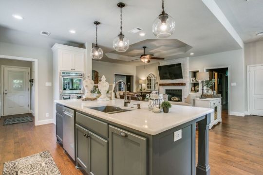 kitchenandlaundryroom-remodel-dfwimproved08