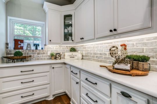 kitchenandlaundryroom-remodel-dfwimproved10