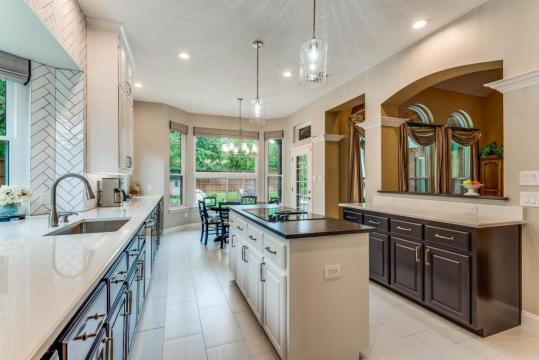 Modern Kitchen Remodel in Plano, Texas