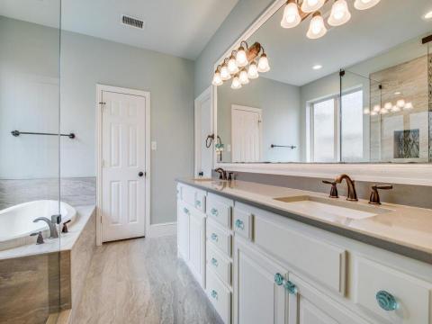 bathroom remodel with tub