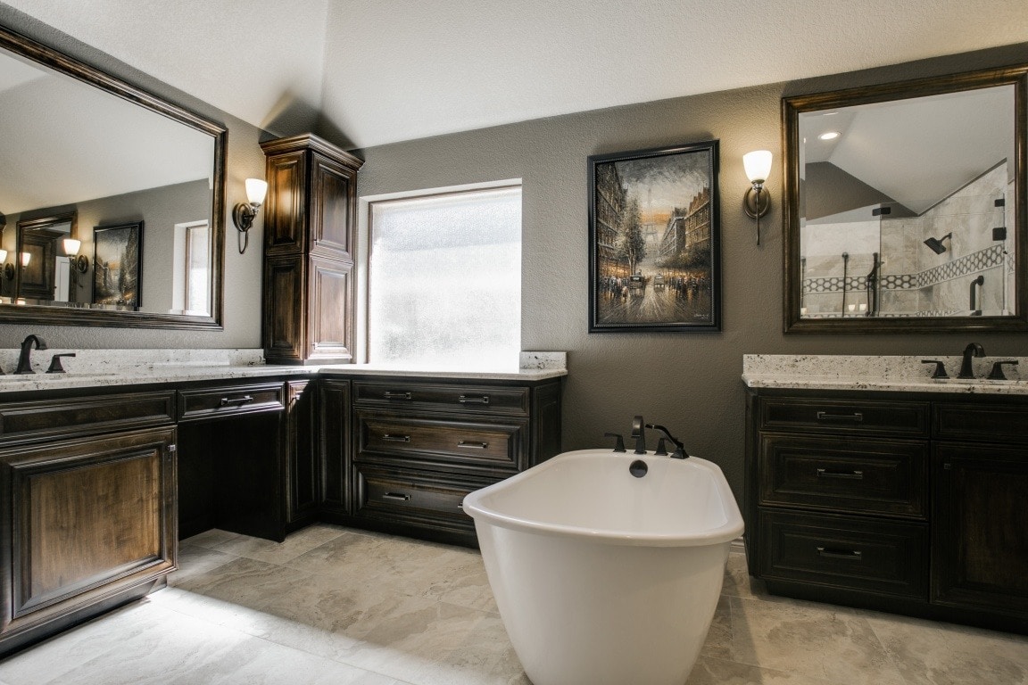 Luxury Bathroom Remodeling by DFW Improved in Rockwall, TX