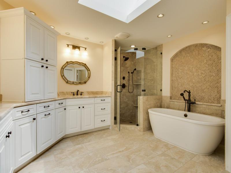 Featured image for “Traditional Bathroom Remodel”