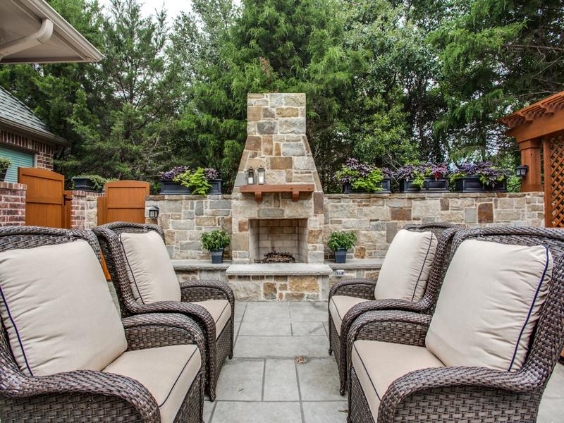 Featured image for “Outdoor Retreat in Southlake TX”