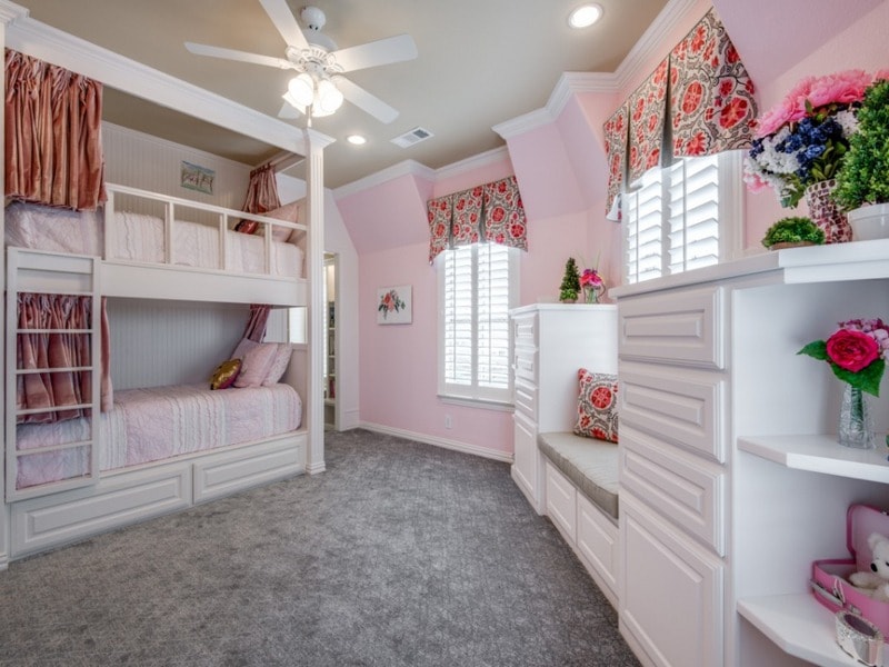 girls bedroom, shared space