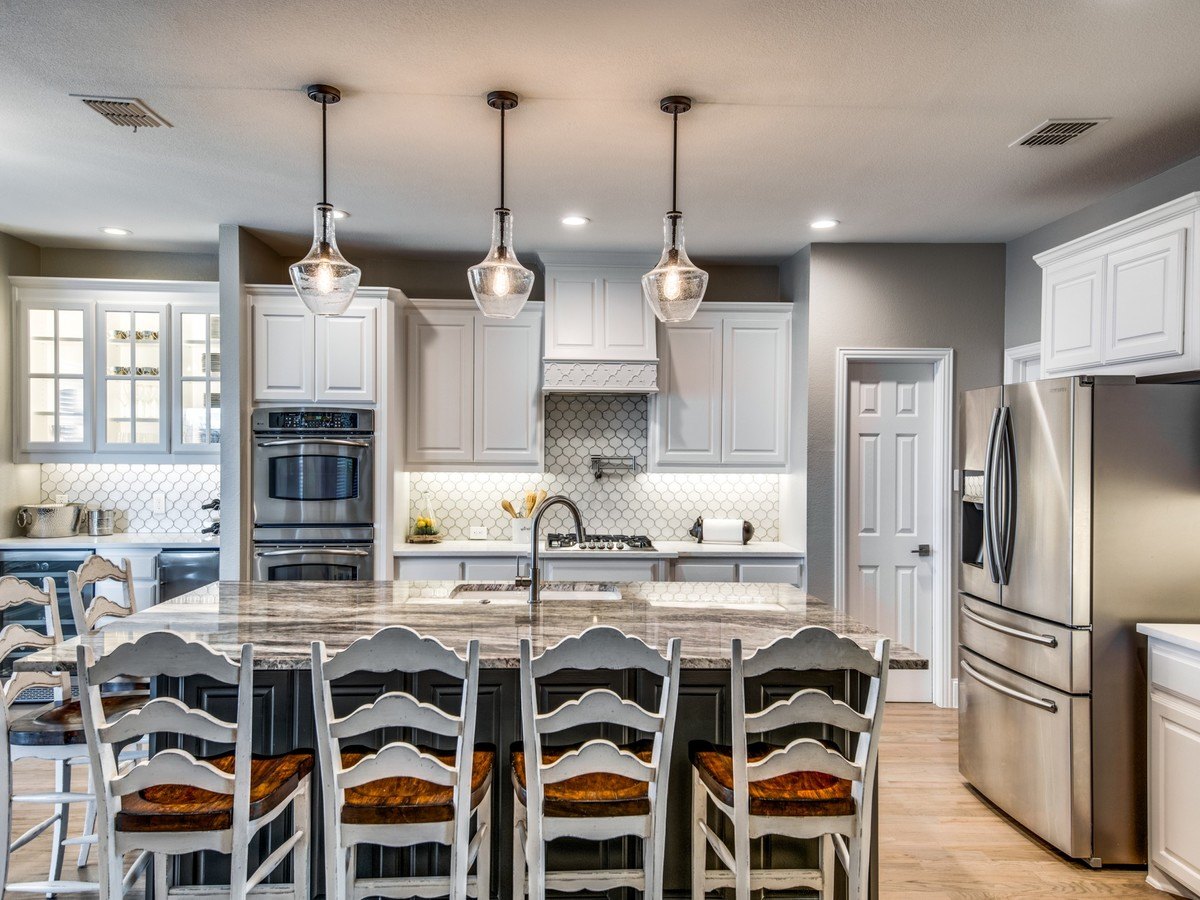 Featured image for “Classic Kitchen Makeover in Prosper TX”