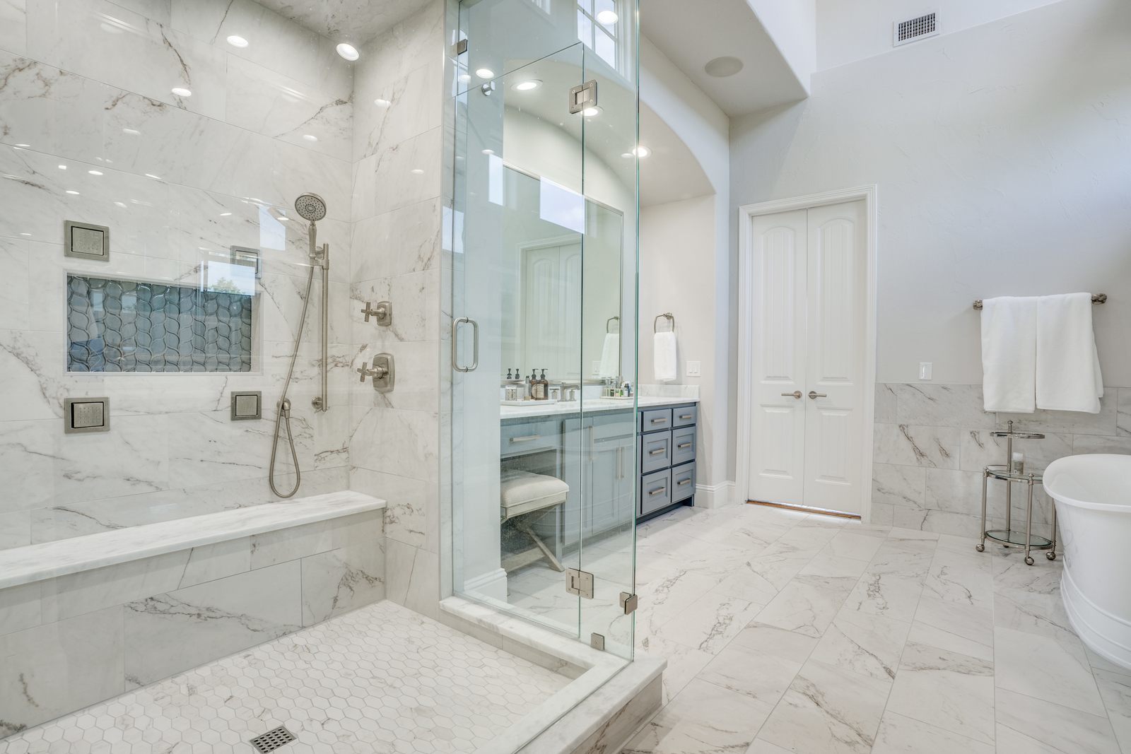 bath remodel portfolio image
