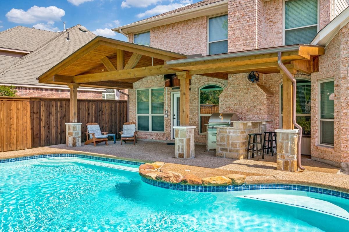 Covered Patio by DFW Improved in Grapevine TX