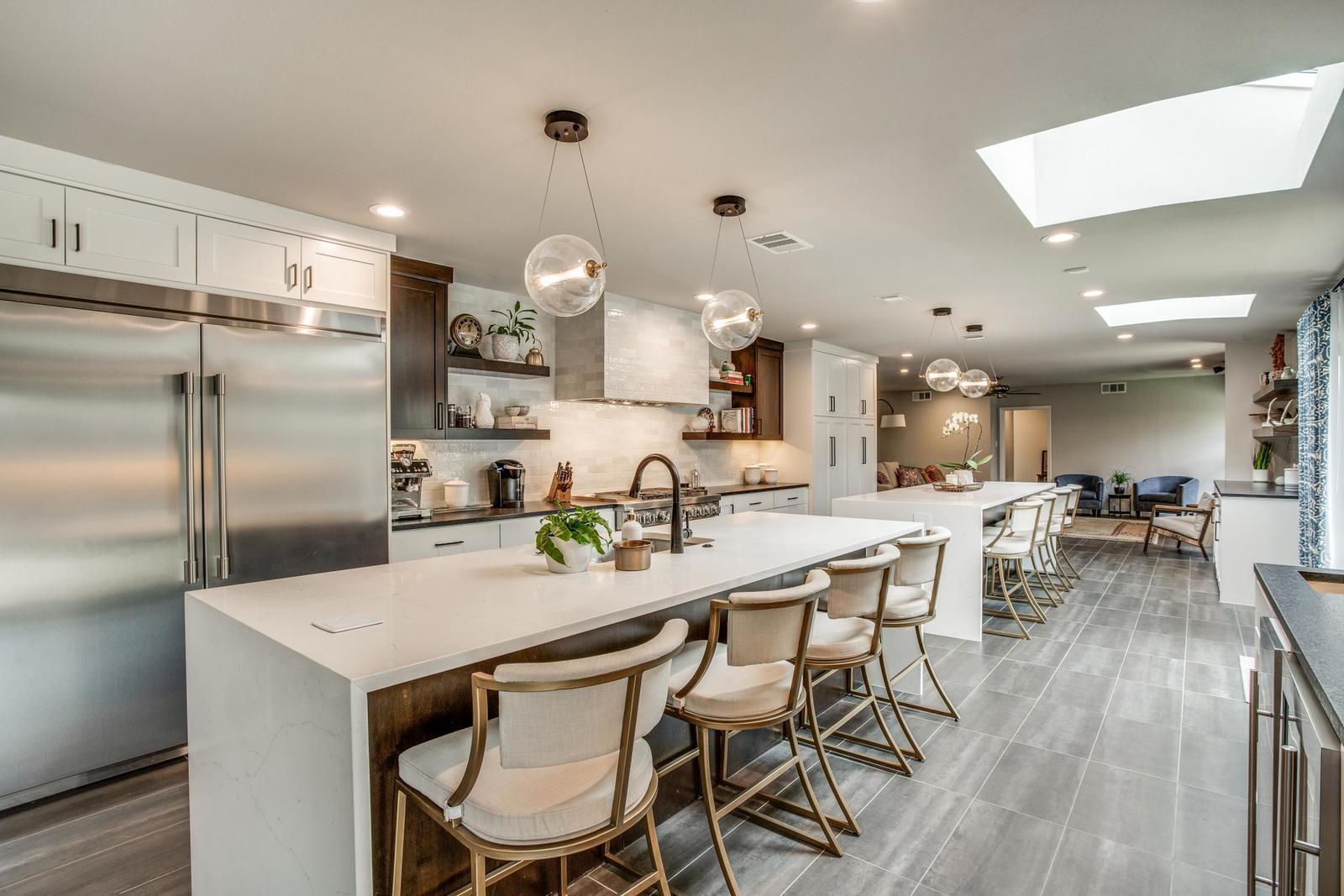Luxury Kitchen Remodeling by DFW Improved in Fairview TX