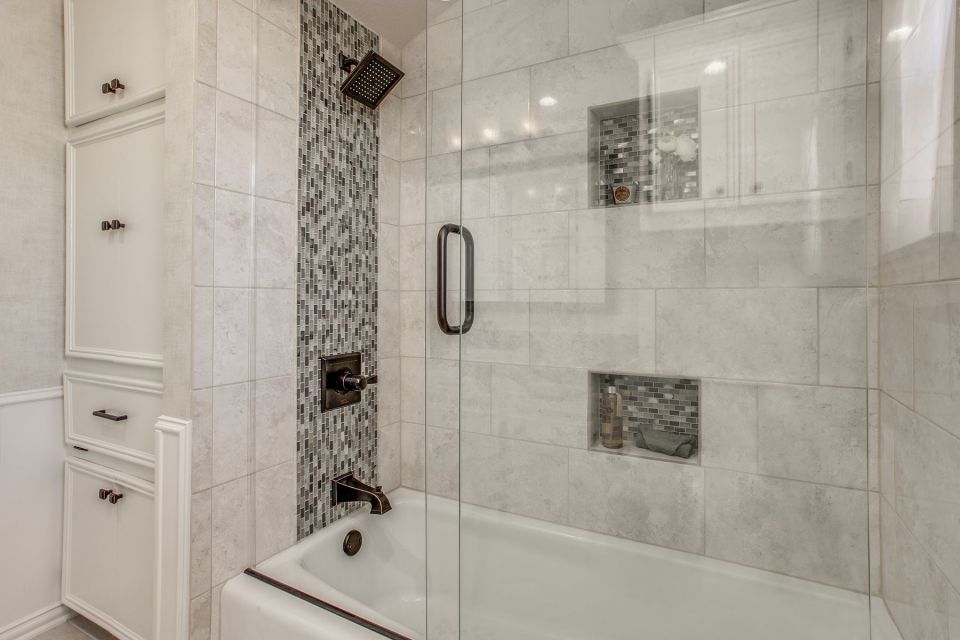 Shower Remodeling by DFW Improved in Colleyville TX