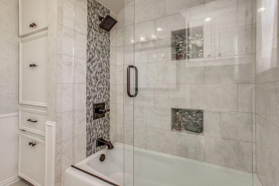 Shower Remodeling by DFW Improved in Irving TX