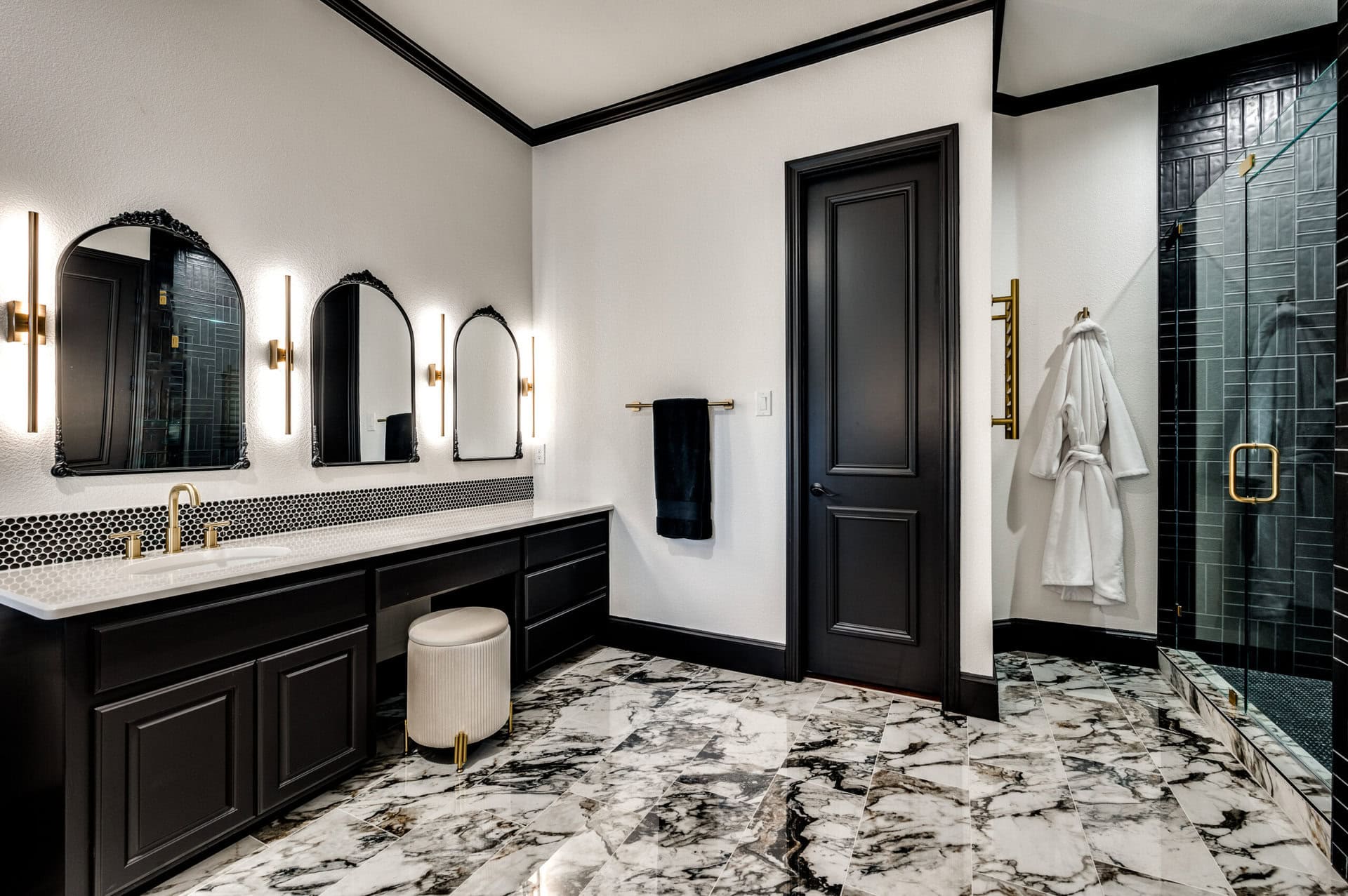 Luxury Bathroom Remodeling by DFW Improved in Lewisville, TX