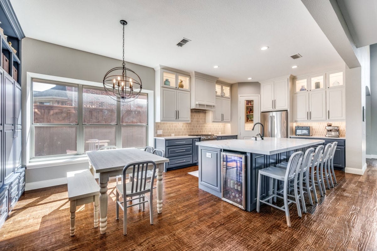 Luxury kitchen Remodeling by DFW Improved in Lucas, TX